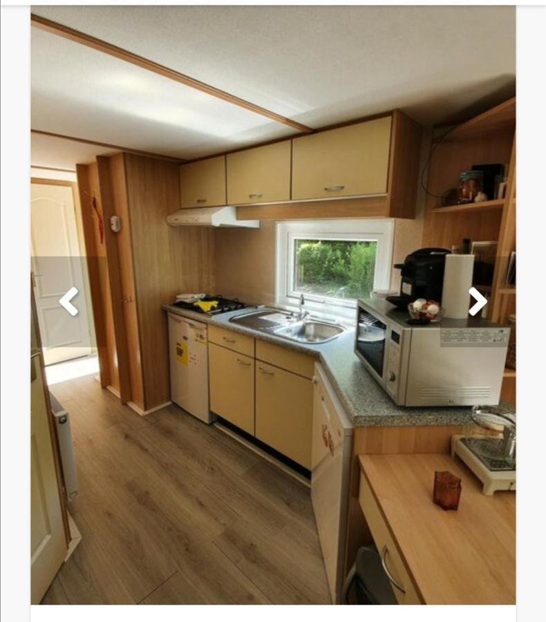Chalet 4-6 Personen Epe F15 Van Alle Gemakken Voorzien Max Aantal Volwassen Personen Bedraagt 4 Esterno foto